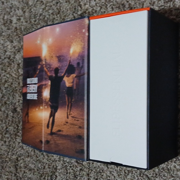 JBL Speaker Flip Essential 2 Portable Speaker - Dark Gray - Picture 2 of 6